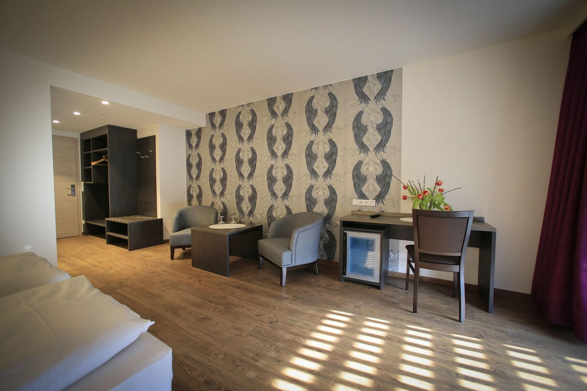 Hotel Gasthof Heckl Киндинг Экстерьер фото