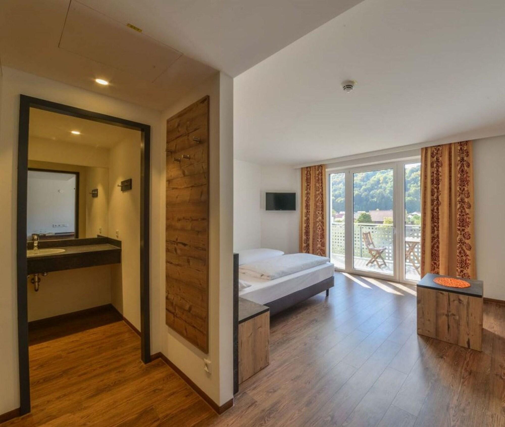 Hotel Gasthof Heckl Киндинг Экстерьер фото