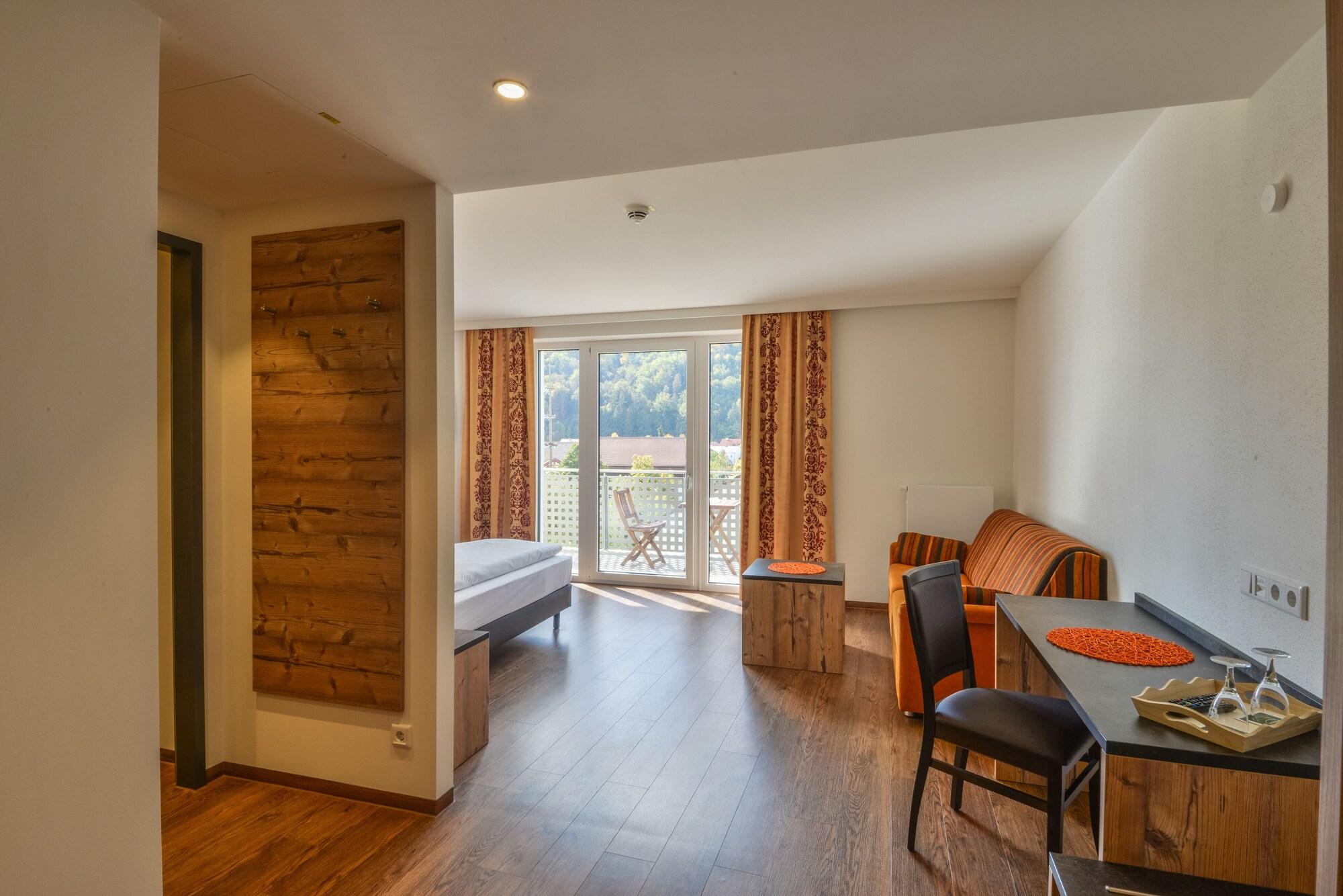 Hotel Gasthof Heckl Киндинг Экстерьер фото