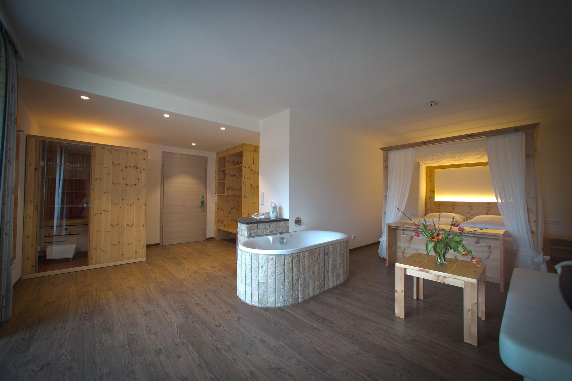 Hotel Gasthof Heckl Киндинг Экстерьер фото